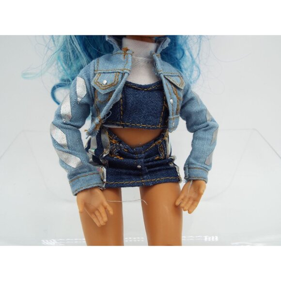 Rainbow High Skyler Bradshaw 11" Fashion Doll - Picture 4 of 11